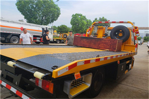 朝阳附近拖车电话号码服务