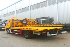 朝阳附近拖车救援搭电